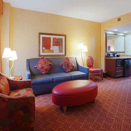 Embassy Suites By Hilton Charlotte Concord Golf Resort & Spa Bagian luar foto