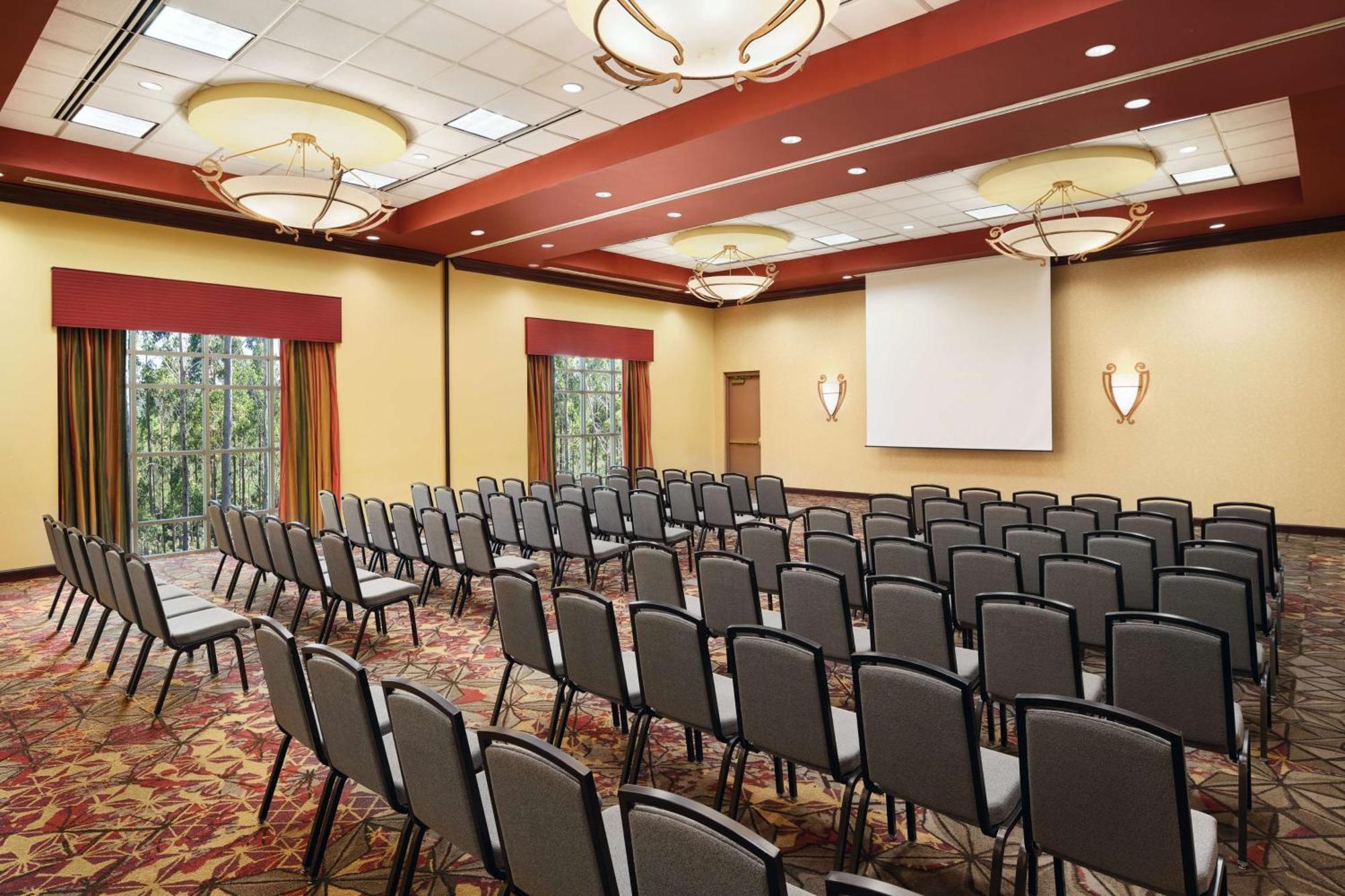 Embassy Suites By Hilton Charlotte Concord Golf Resort & Spa Bagian luar foto